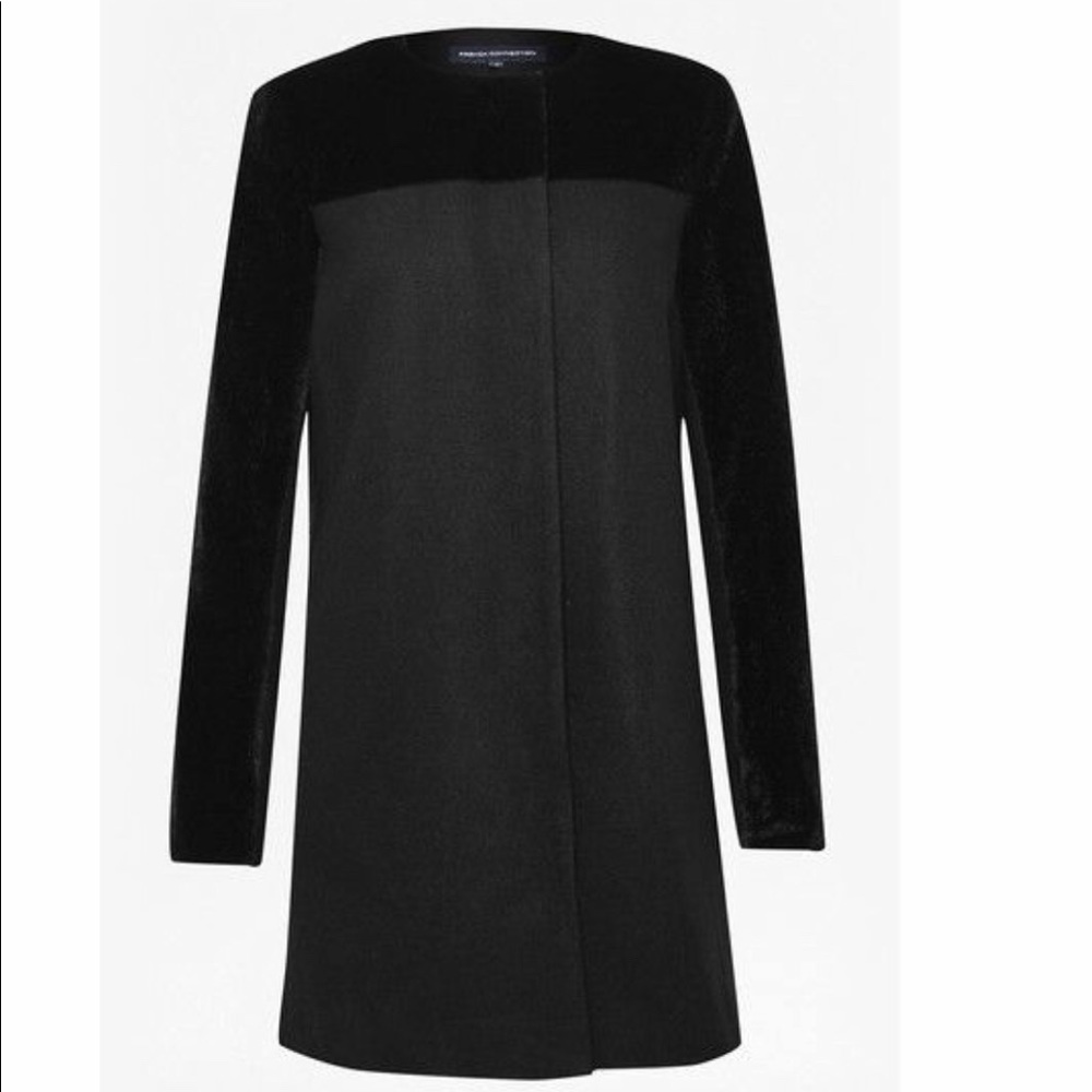 NWT French Connection coat. Size 6.